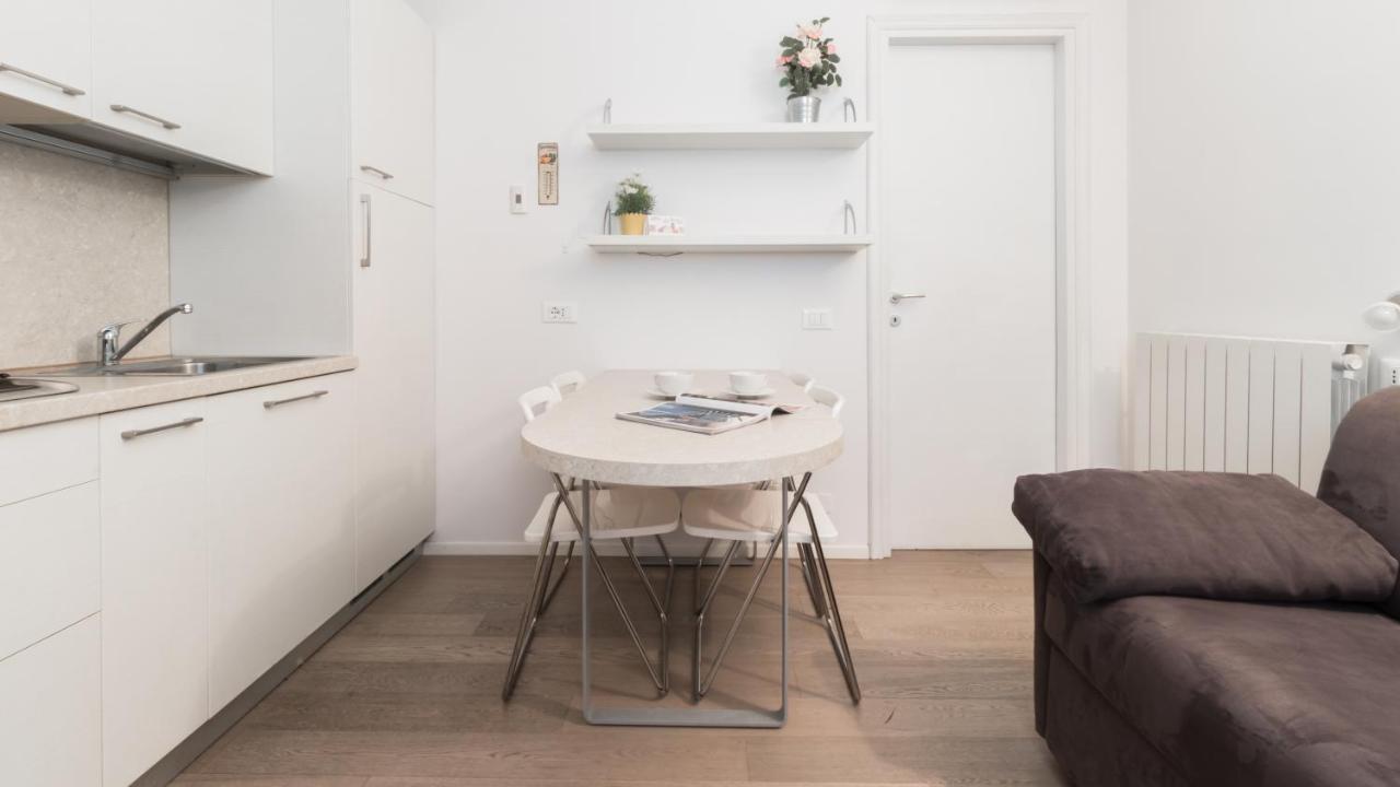 Italianway - Bligny 19 Flat Appartement Milaan Buitenkant foto
